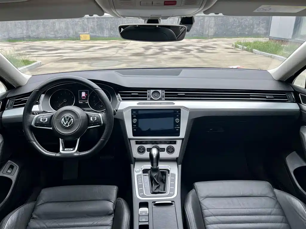 Volkswagen Weilan 2018 380TSI 2WD Comfort Edition фото 19