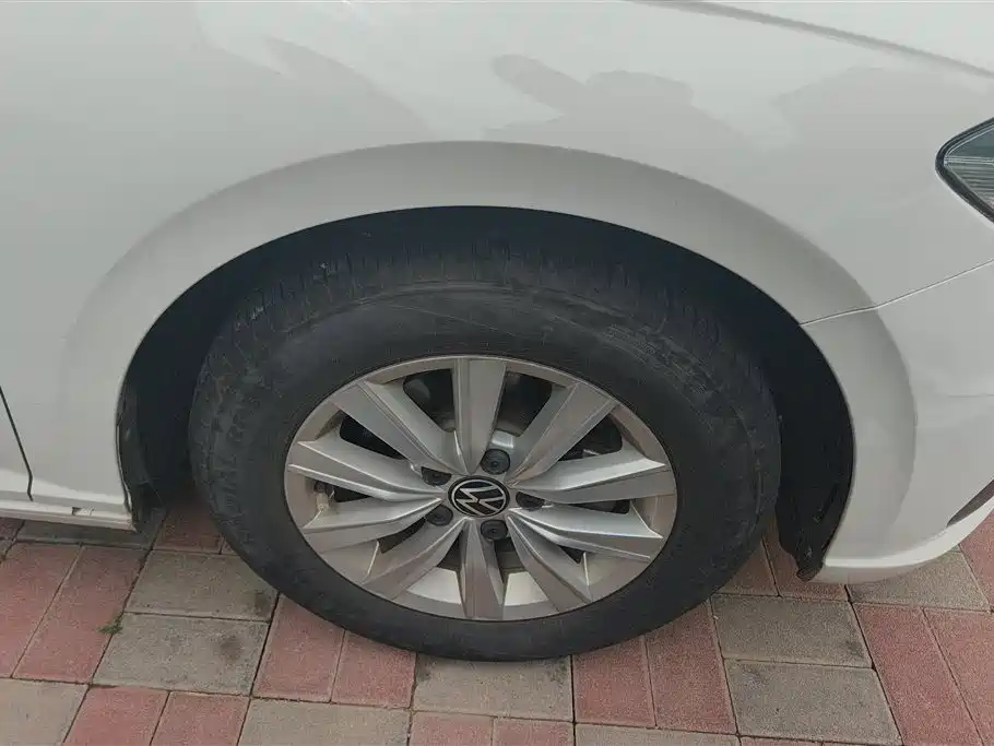 Volkswagen Lavida 2021 1.5L Automatic Trend Edition фото 6