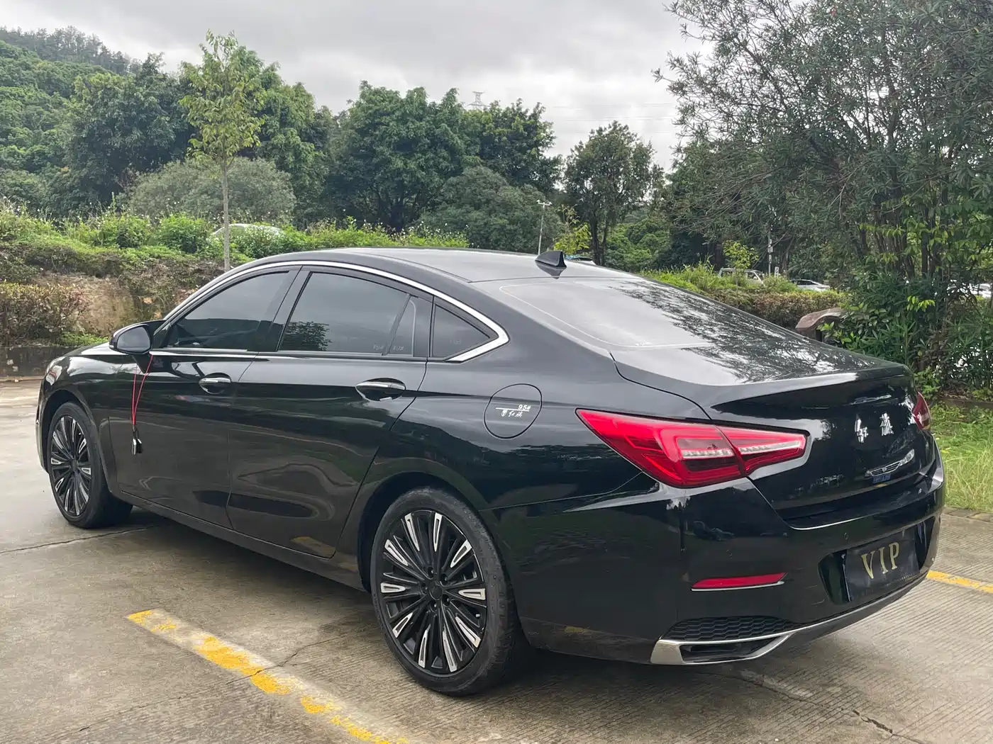 Hongqi H5 2022 Classic 1.5T DCT Flag Rhythm Edition фото 14