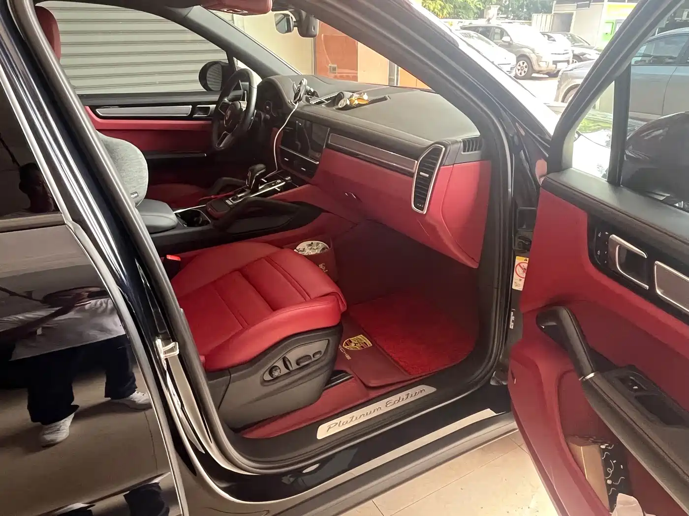 Porsche Cayenne New Energy 2023 2023 Cayenne E-Hybrid 2.0T Platinum Edition