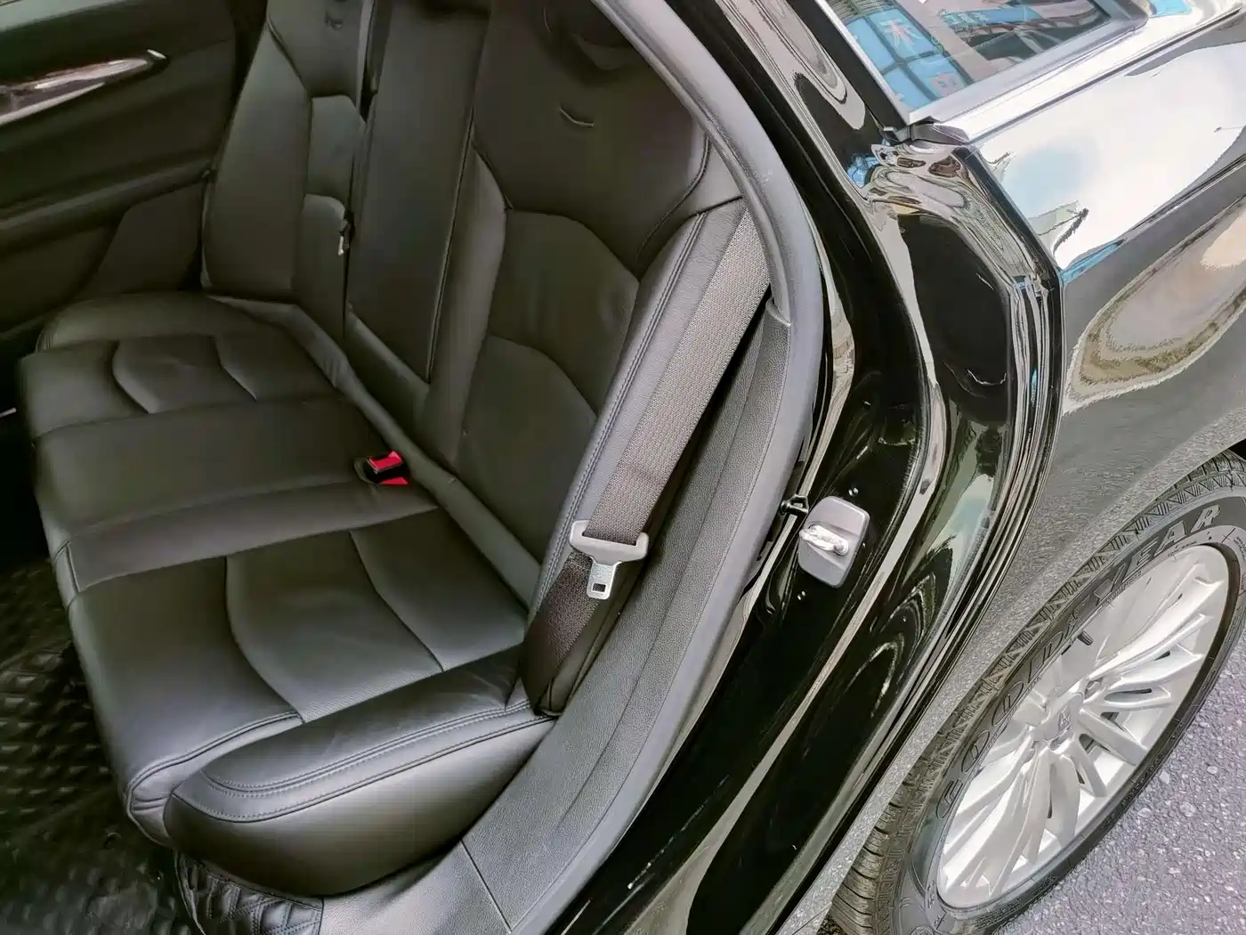 Фото 31 - Cadillac CT6