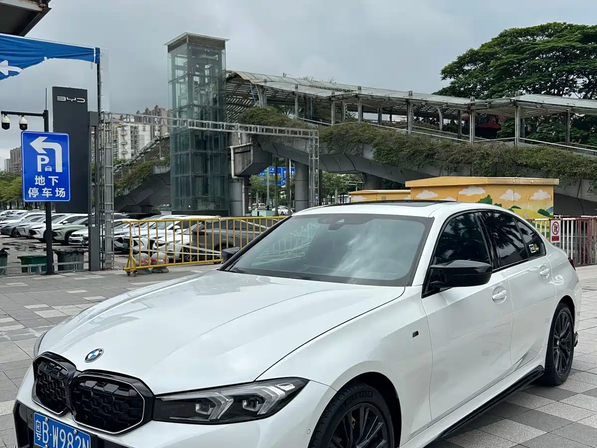 Фото 3 - BMW 3 Series