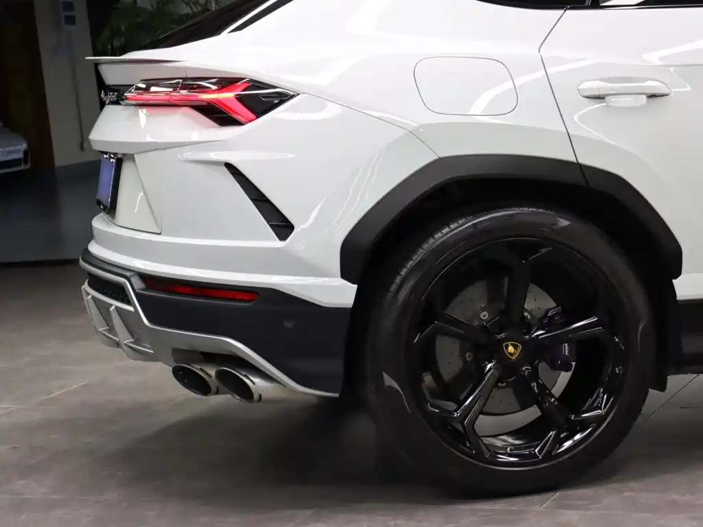 Lamborghini Urus 2019 2018 4.0T V8