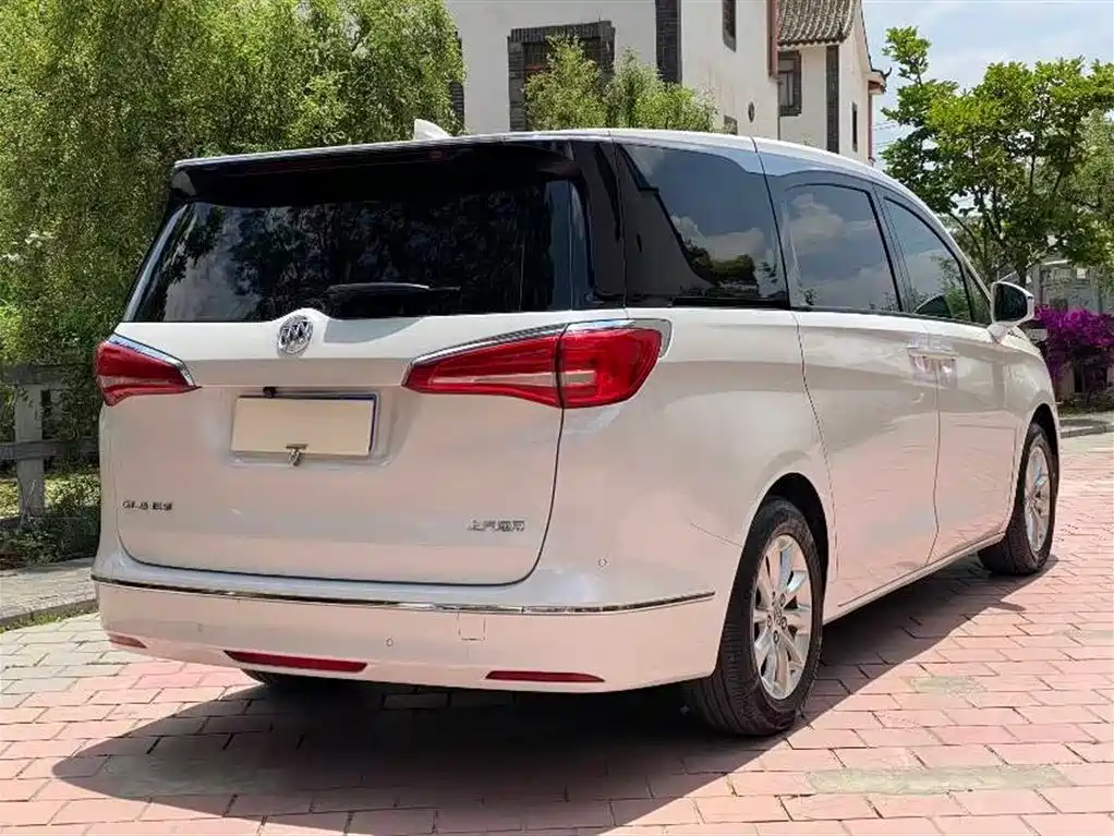 Buick GL8 2018 ES 28T Comfort Type China VI фото 7