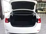 Фото 19 - Buick Excelle