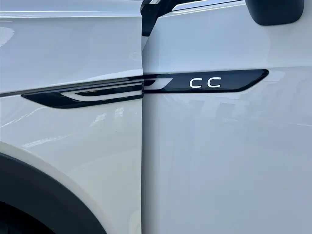 Volkswagen FAW-Volkswagen CC 2023 Shooting Brake 380TSI Hunter's Heart Edition фото 15