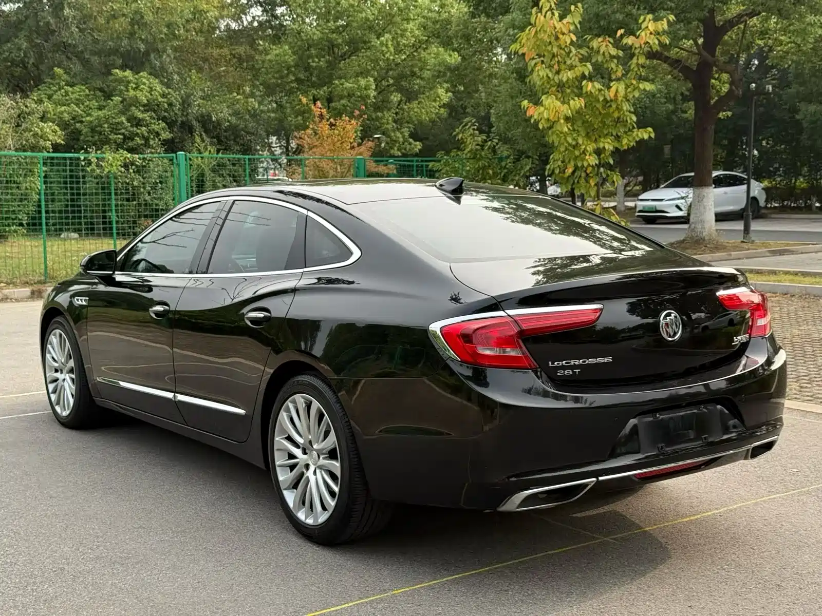 Фото 7 - Buick LaCrosse