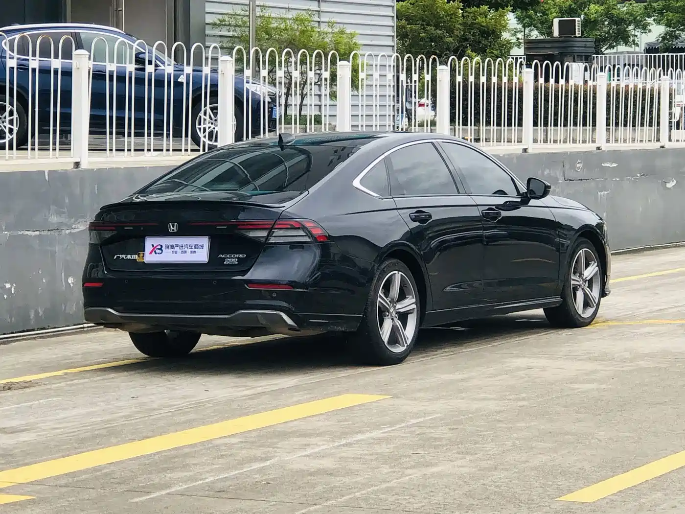 Фото 5 - Honda Accord