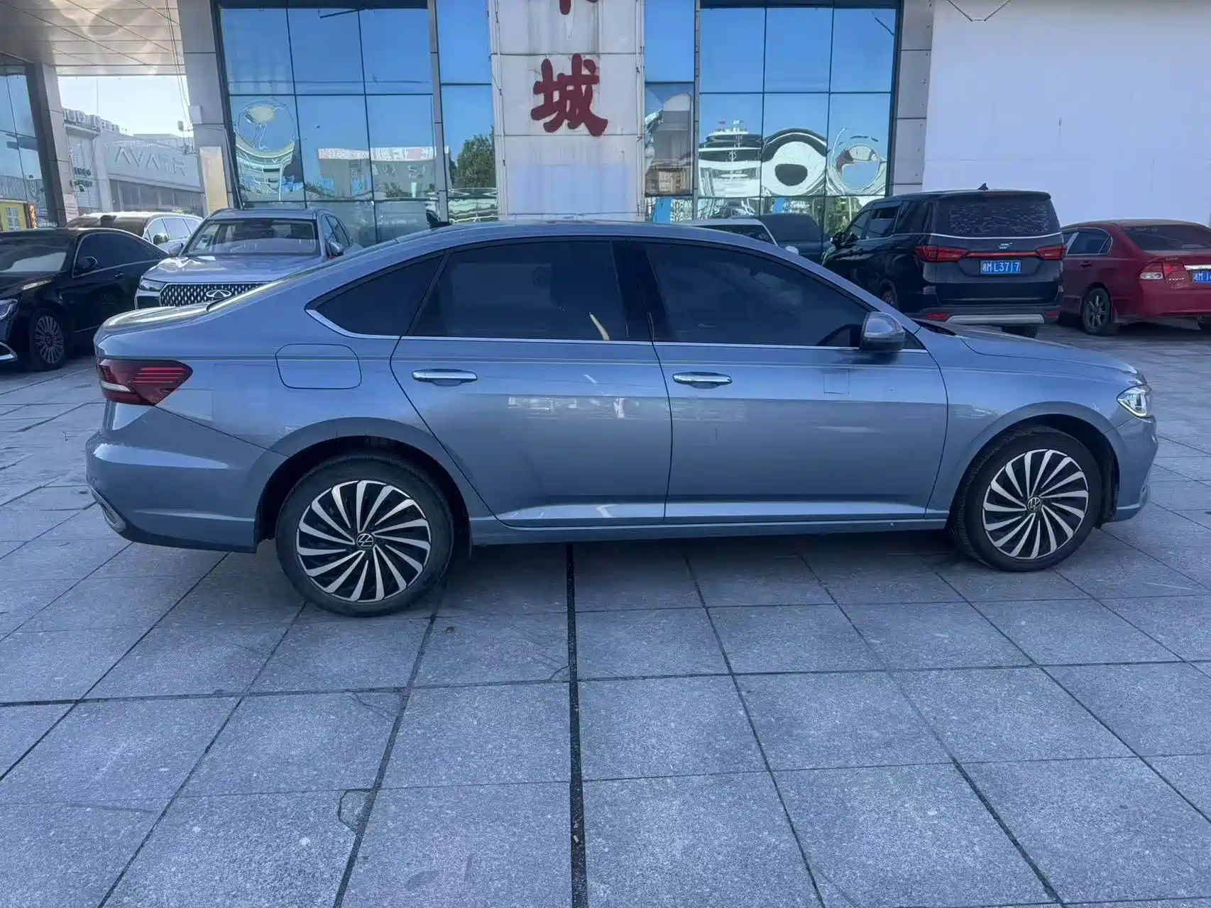 Photo 10 - Volkswagen Lavida