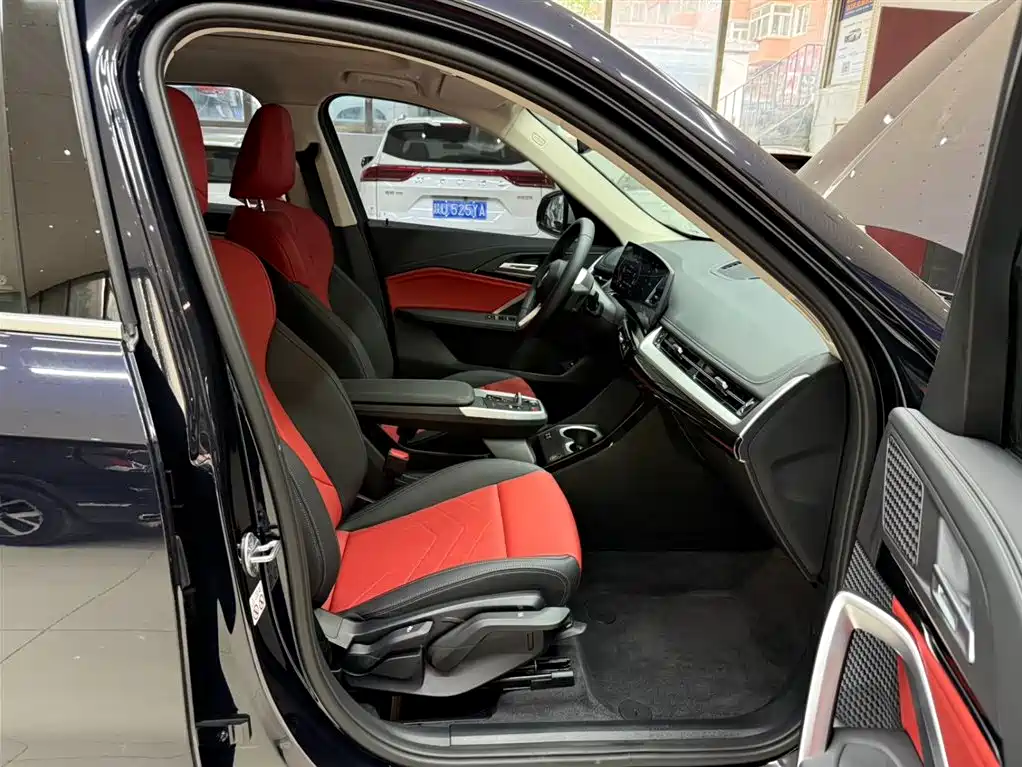BMW X1 2023 sDrive20Li X Design Package фото 16