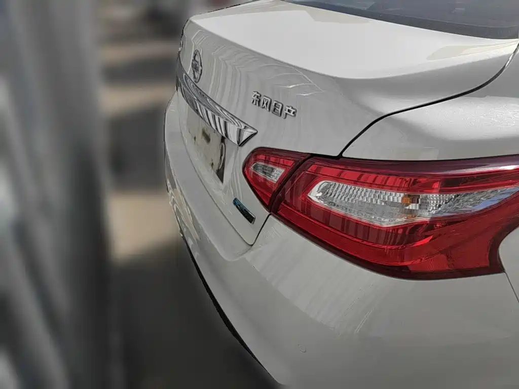 Фото 8 - Nissan Teana