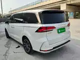 Photo 5 - Roewe iMAX8