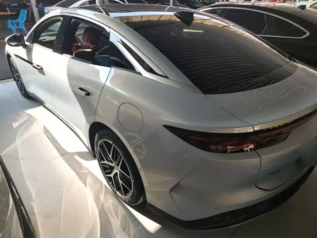 BYD Han L 2025 EV AWD LiDAR Flagship фото 5