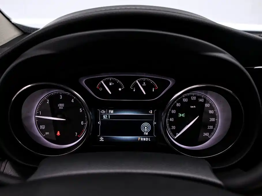 Photo 6 - Buick Envision Plus