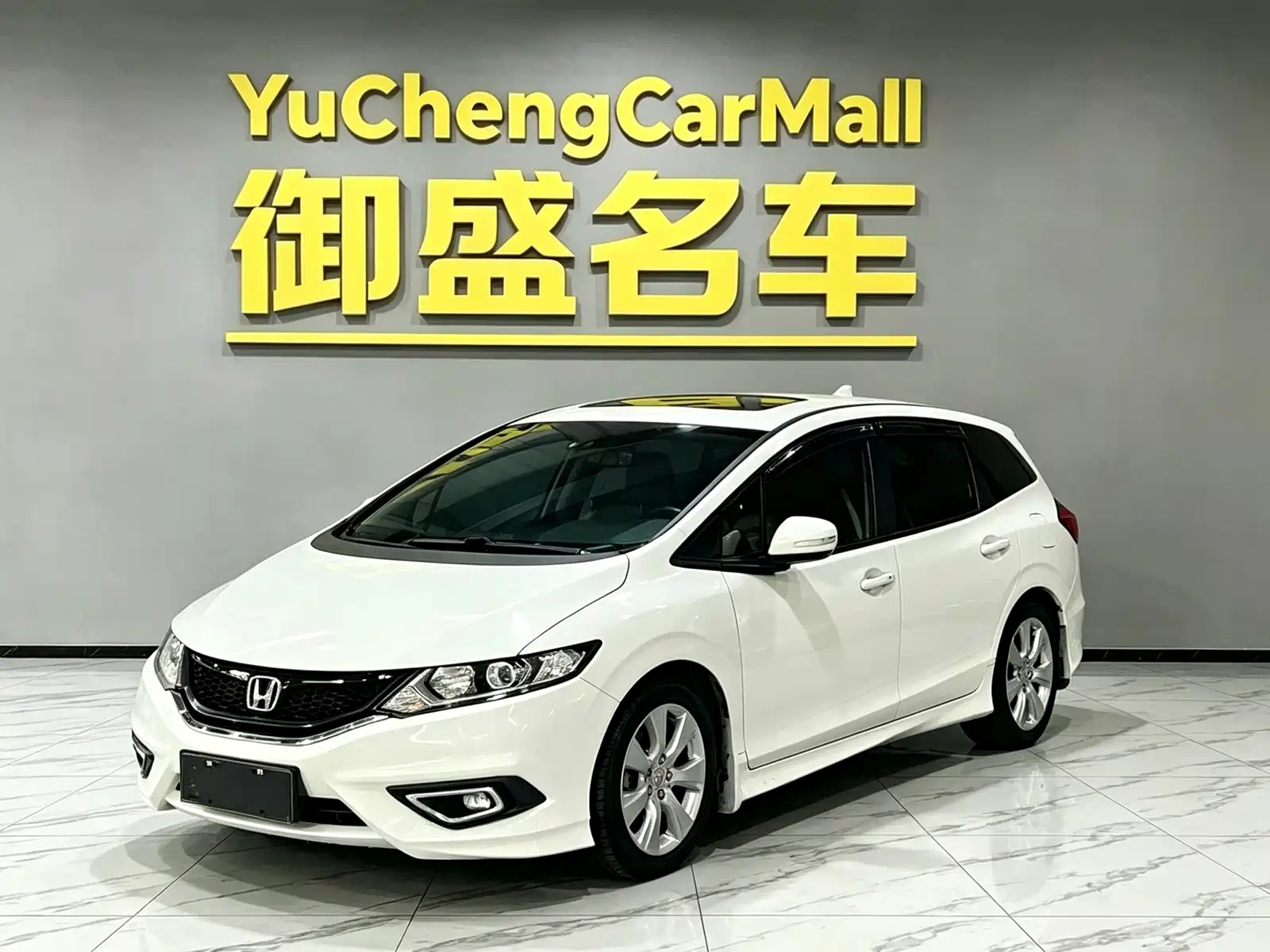 Фото 1 - Honda Jade
