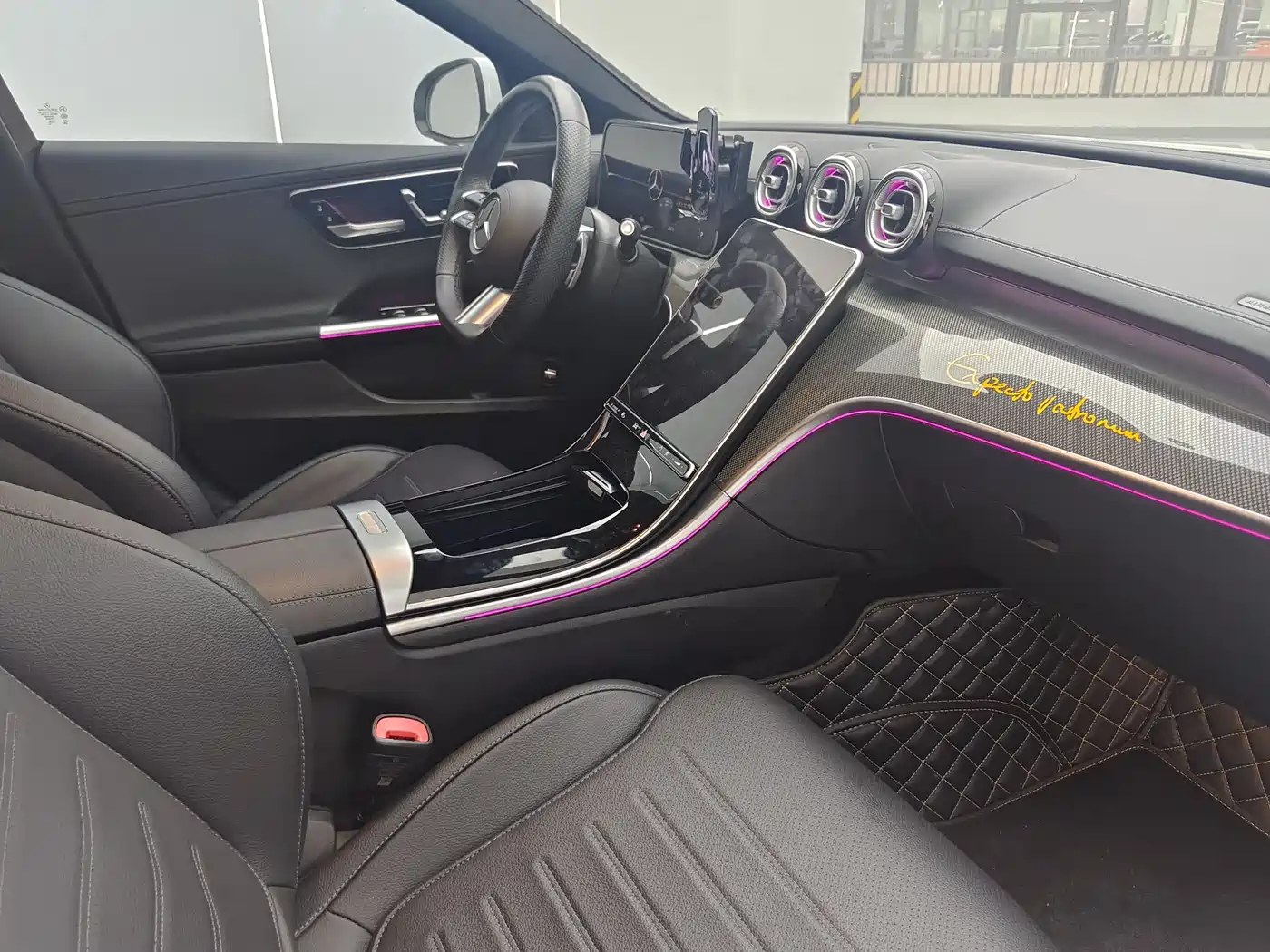 Mercedes-Benz C-Class 2023 Facelift C 260 L Sport Edition фото 12
