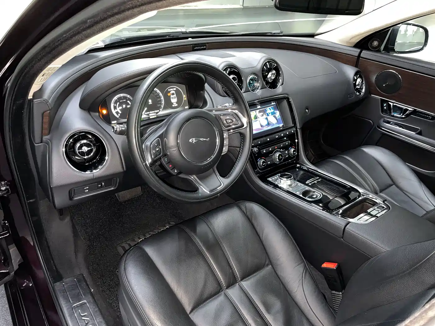 Jaguar XJ 2017 2016 XJL 2.0T 2WD Elegance Business Edition