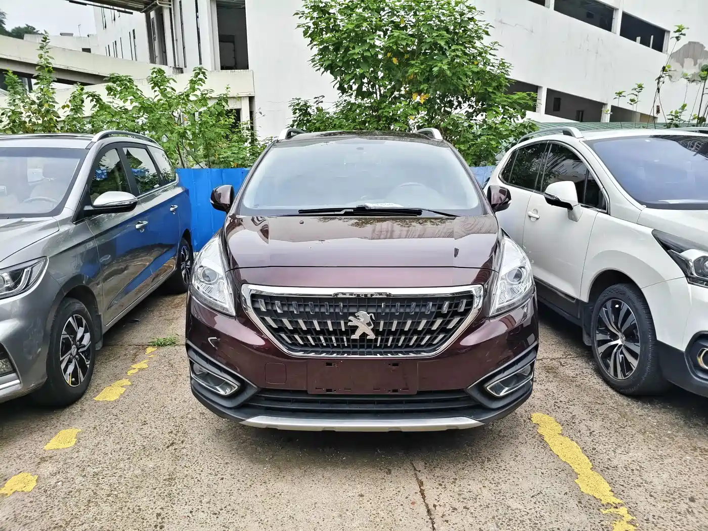 Peugeot 3008 2017 2016 1.6THP Automatic Classic Edition