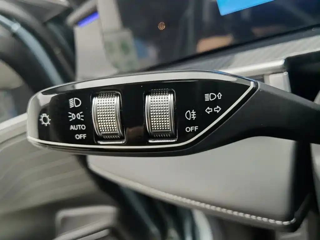Chery Tiggo 7 PLUS New Energy 2023 2023 1.5T Smart Distance Model