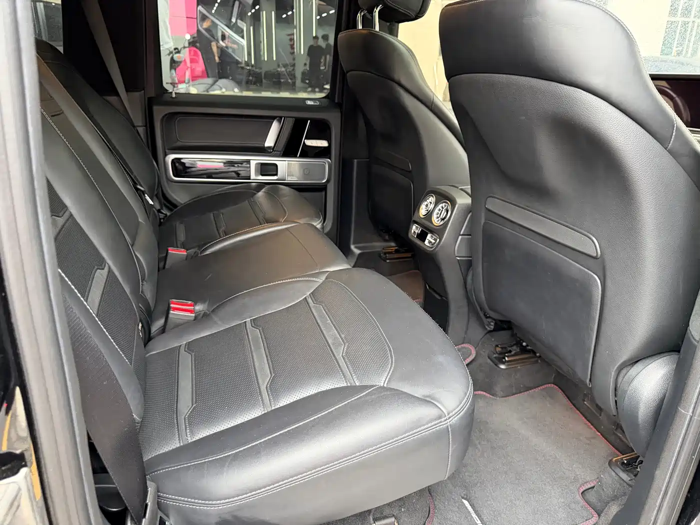 Mercedes-Benz G-Class AMG 2023 AMG G 63 фото 10