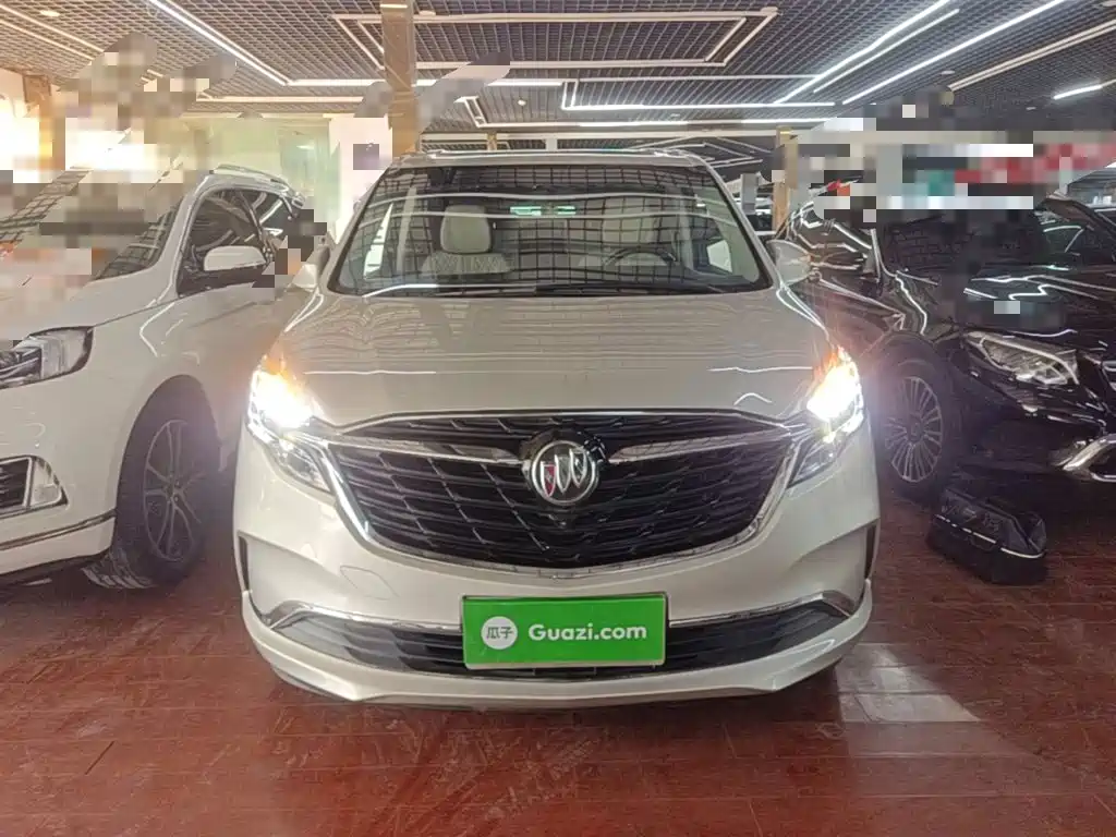 Фото 3 - Buick GL8
