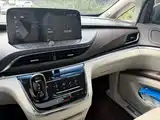 Фото 13 - Buick GL8