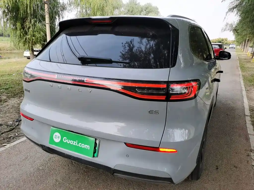 Geely Galaxy Galaxy E5 2026 2024 530km Explore+ Edition