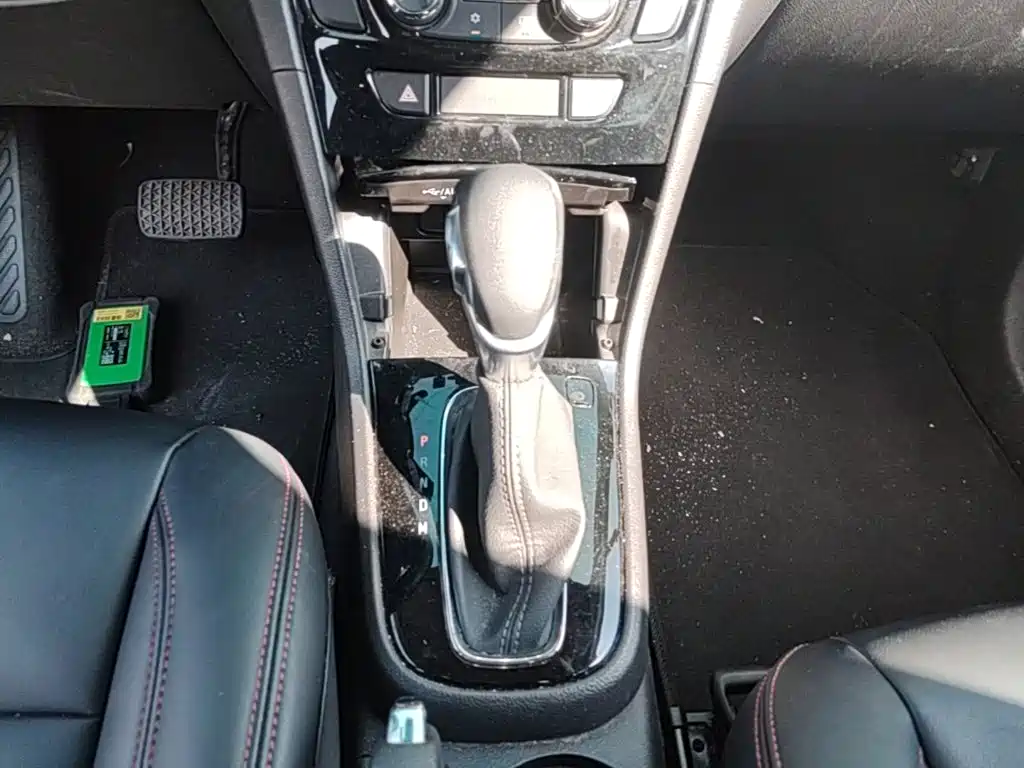 Фото 14 - Buick Encore