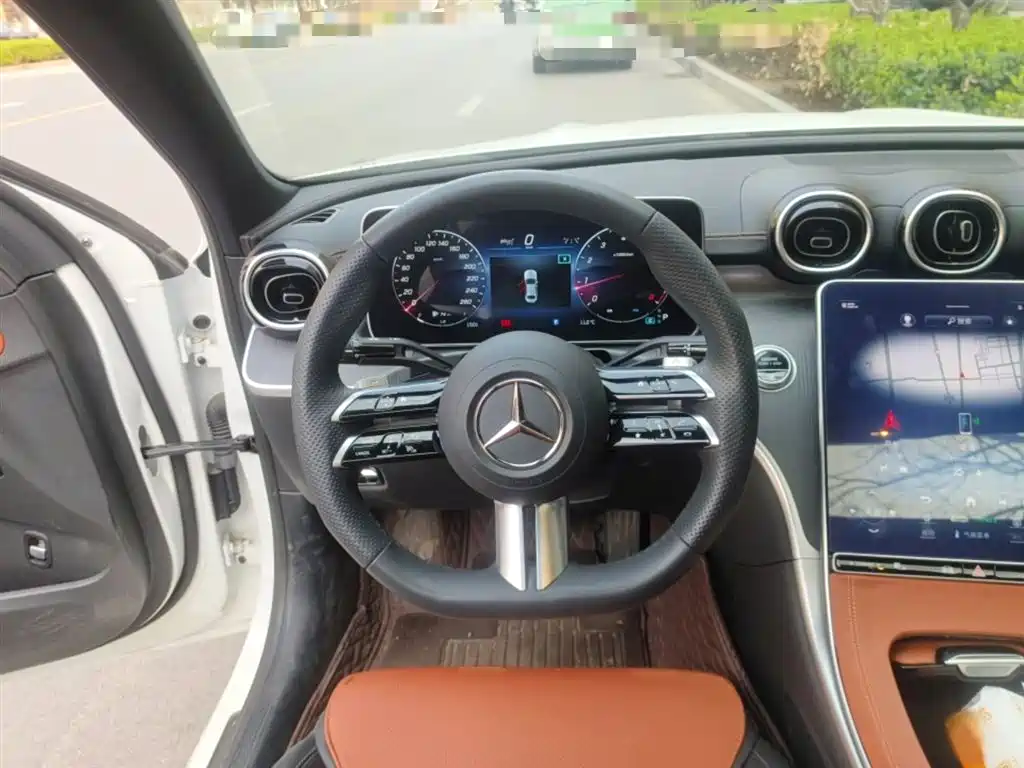 Mercedes-Benz C-Class 2023 Facelift C 200 L Sport Edition фото 3