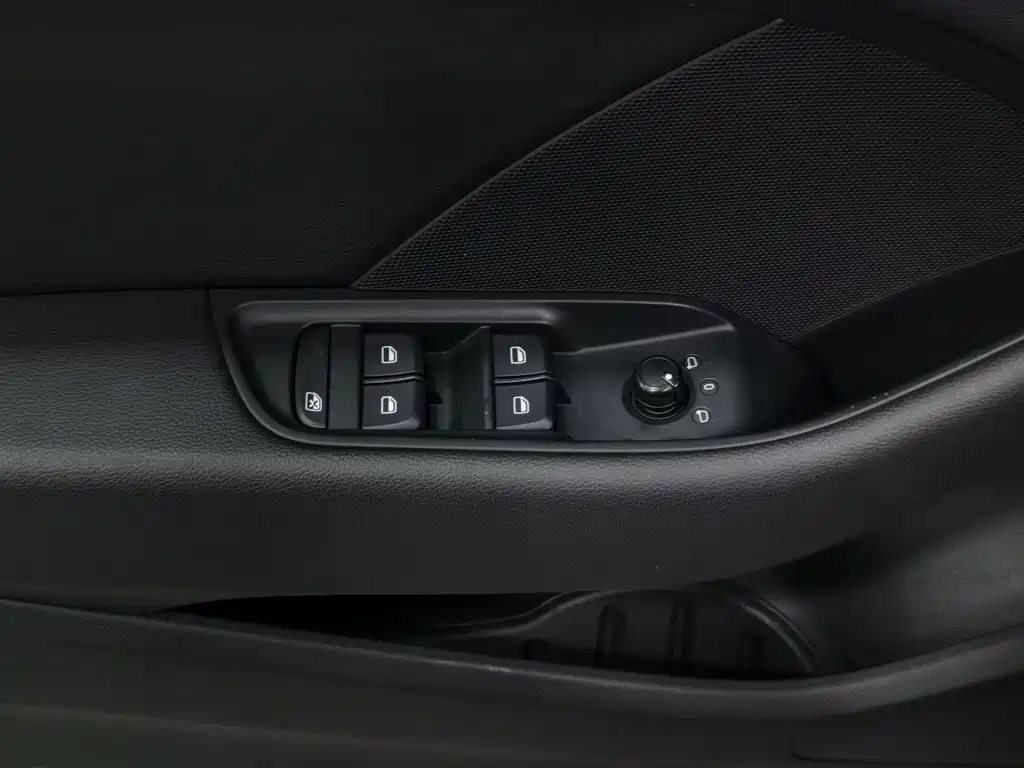 Фото 9 - Audi A3