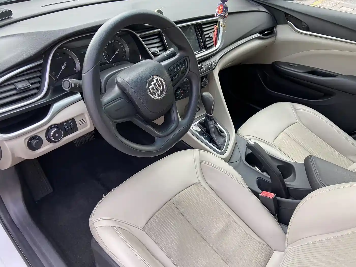 Buick Excelle 2016 15N Automatic Elite фото 9