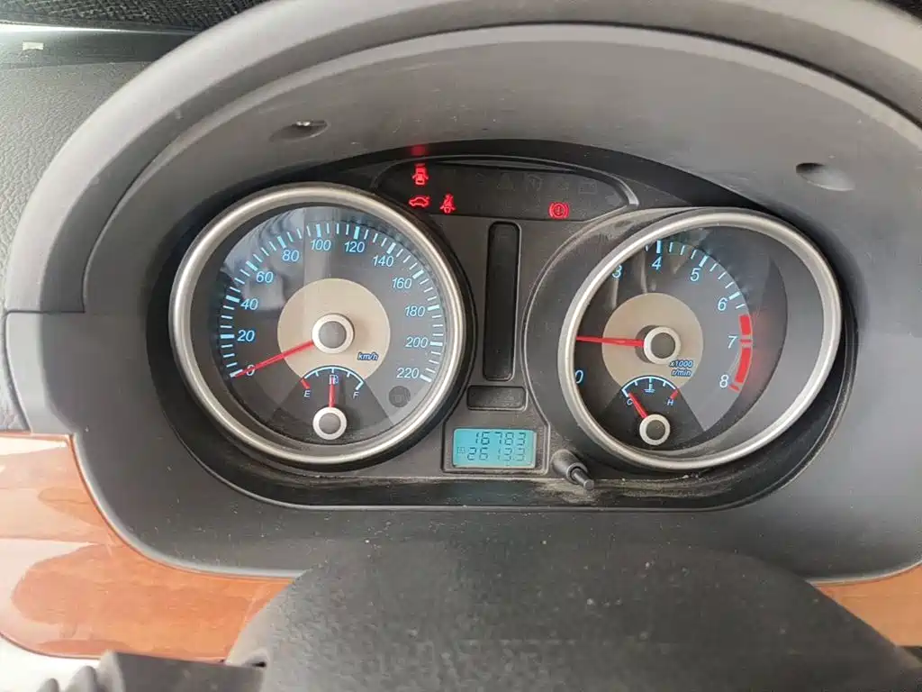 Buick Excelle 2012 2011 1.6LE-MT
