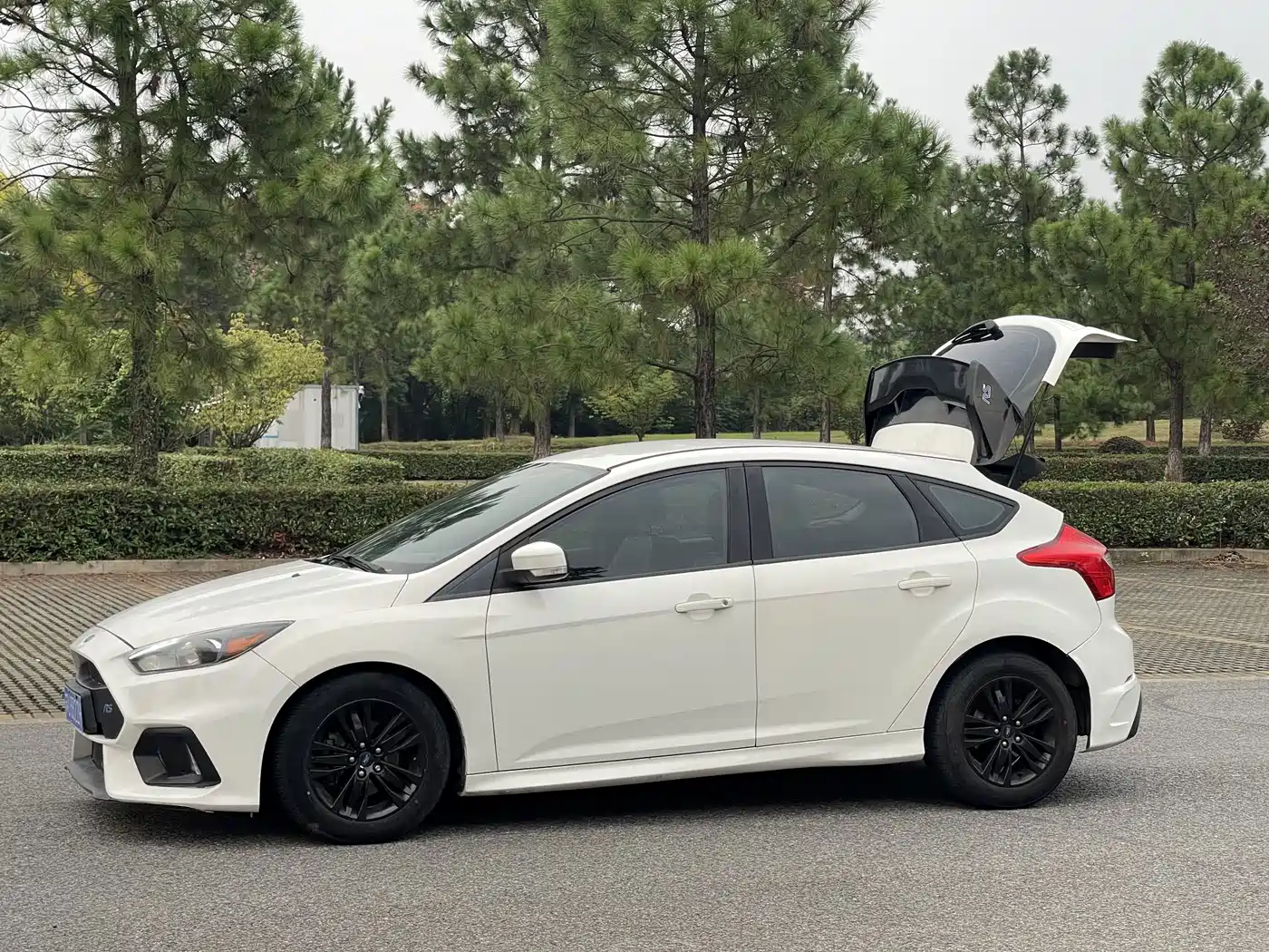 Фото 4 - Ford Focus