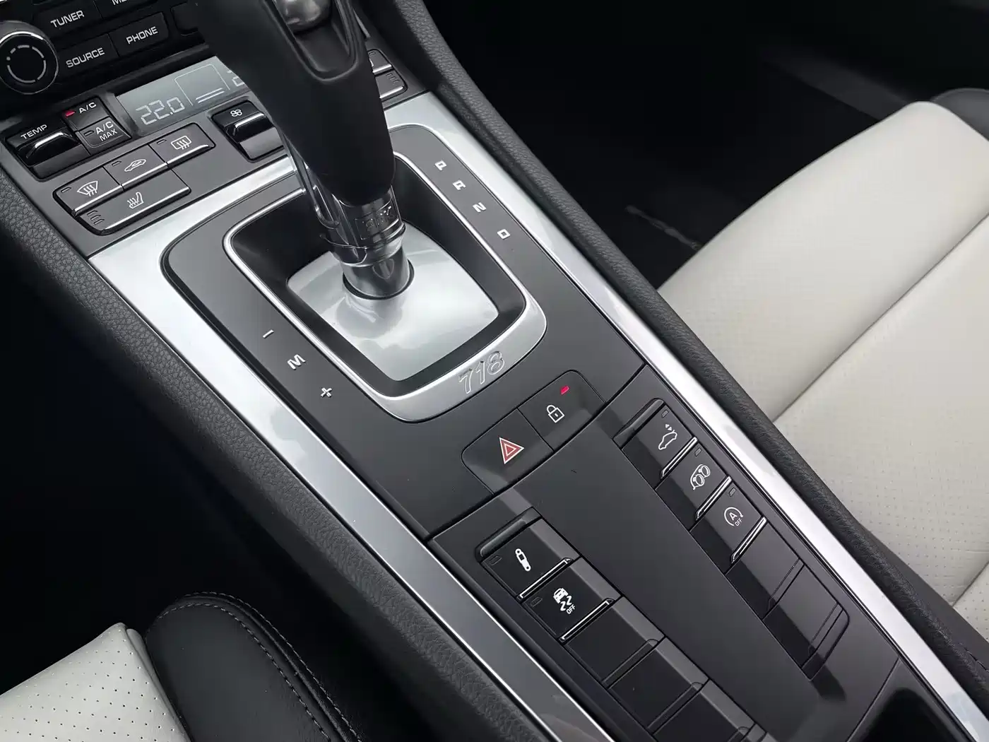 Porsche 718 фото 9