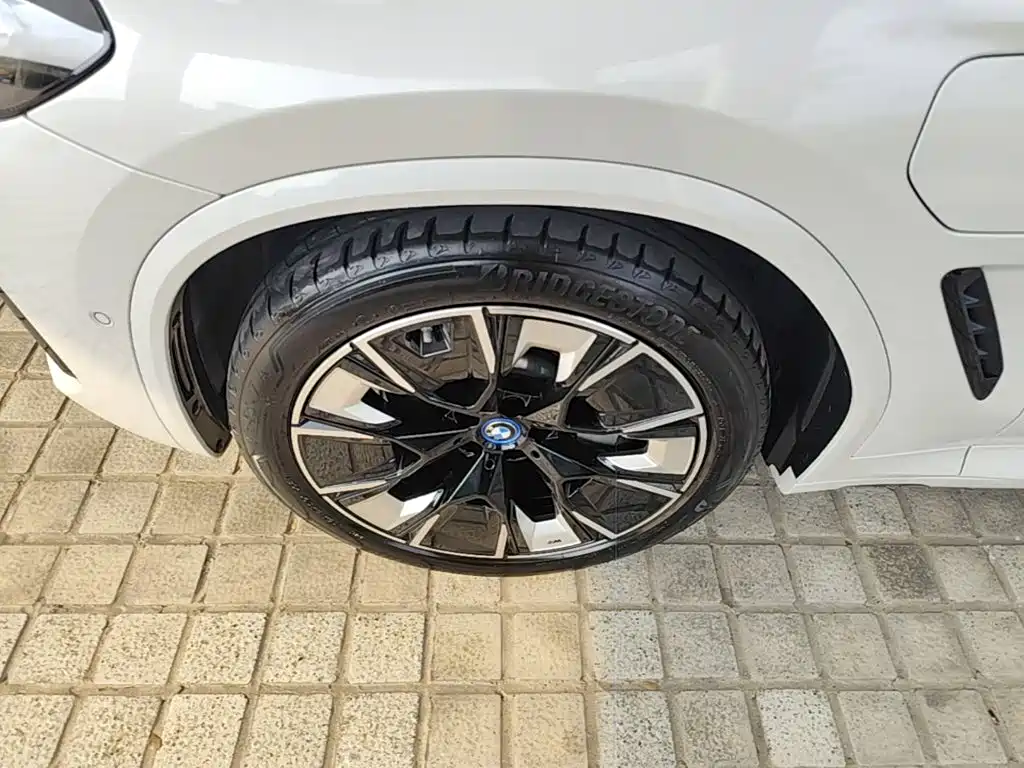 BMW iX3 2024 2024 Innovation Leader