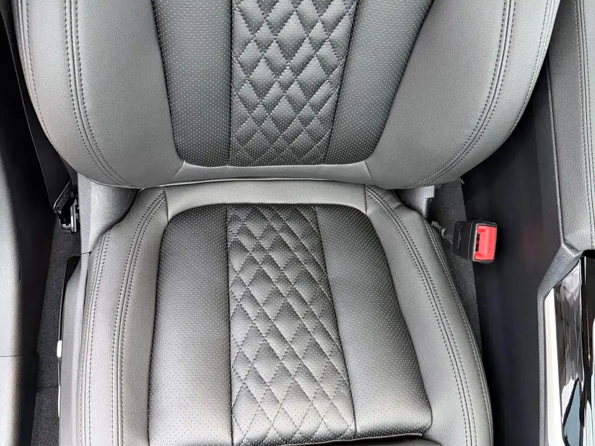 BMW 3 Series 2021 320Li M Sport Package фото 12