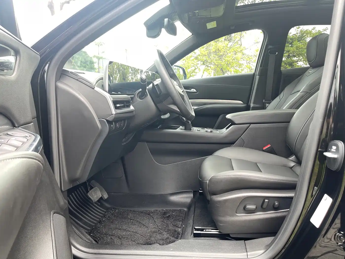 Cadillac XT4 2026 2024 Facelift 28T 2WD Luxury