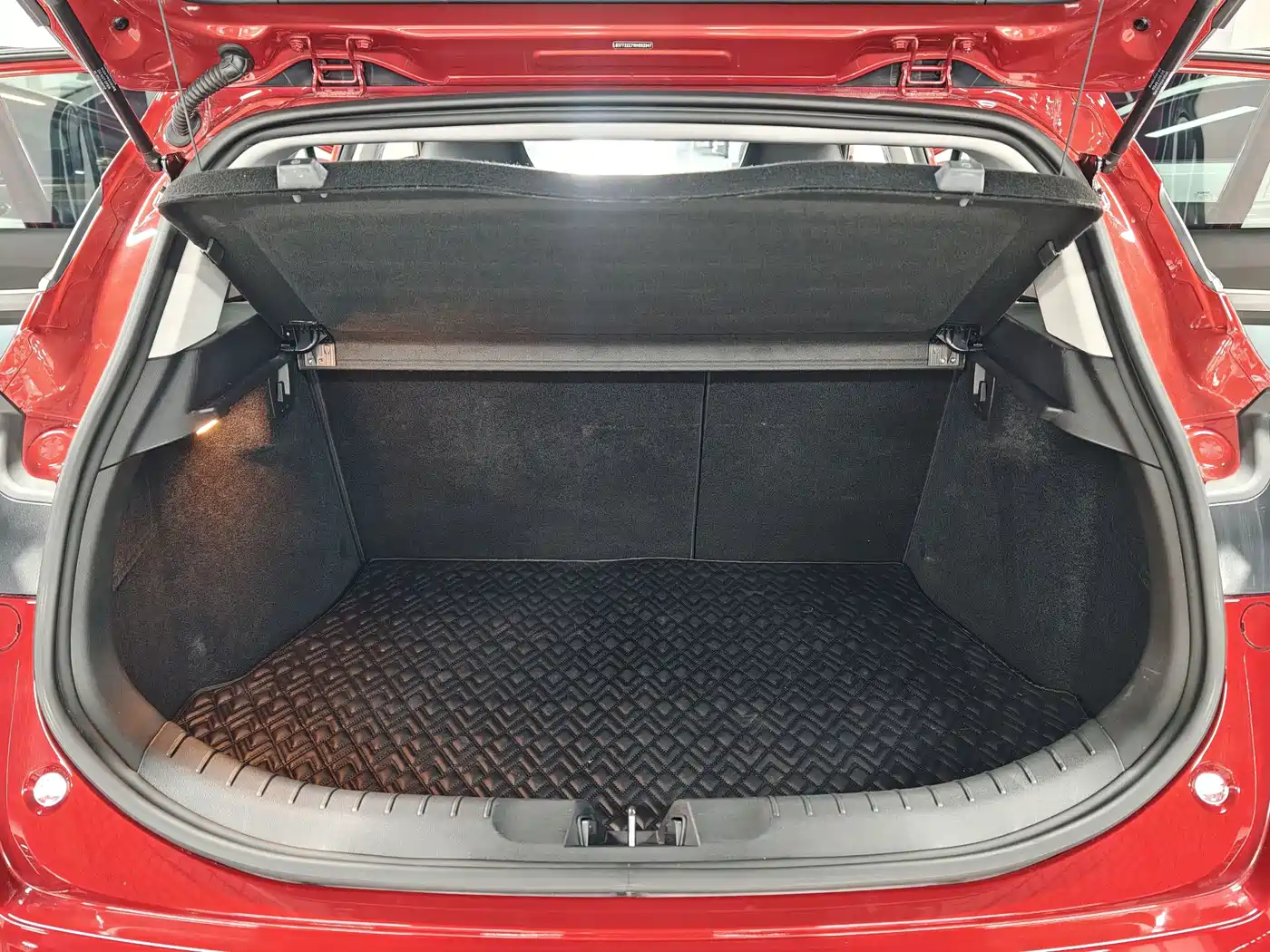 Geely Emgrand S 2023 2022 1.4T CVT Crossover Player