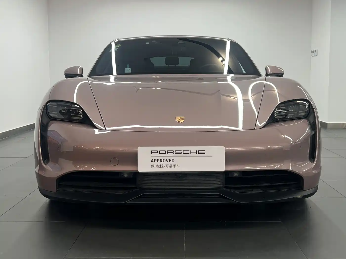 Porsche Taycan 2021 2020 Taycan