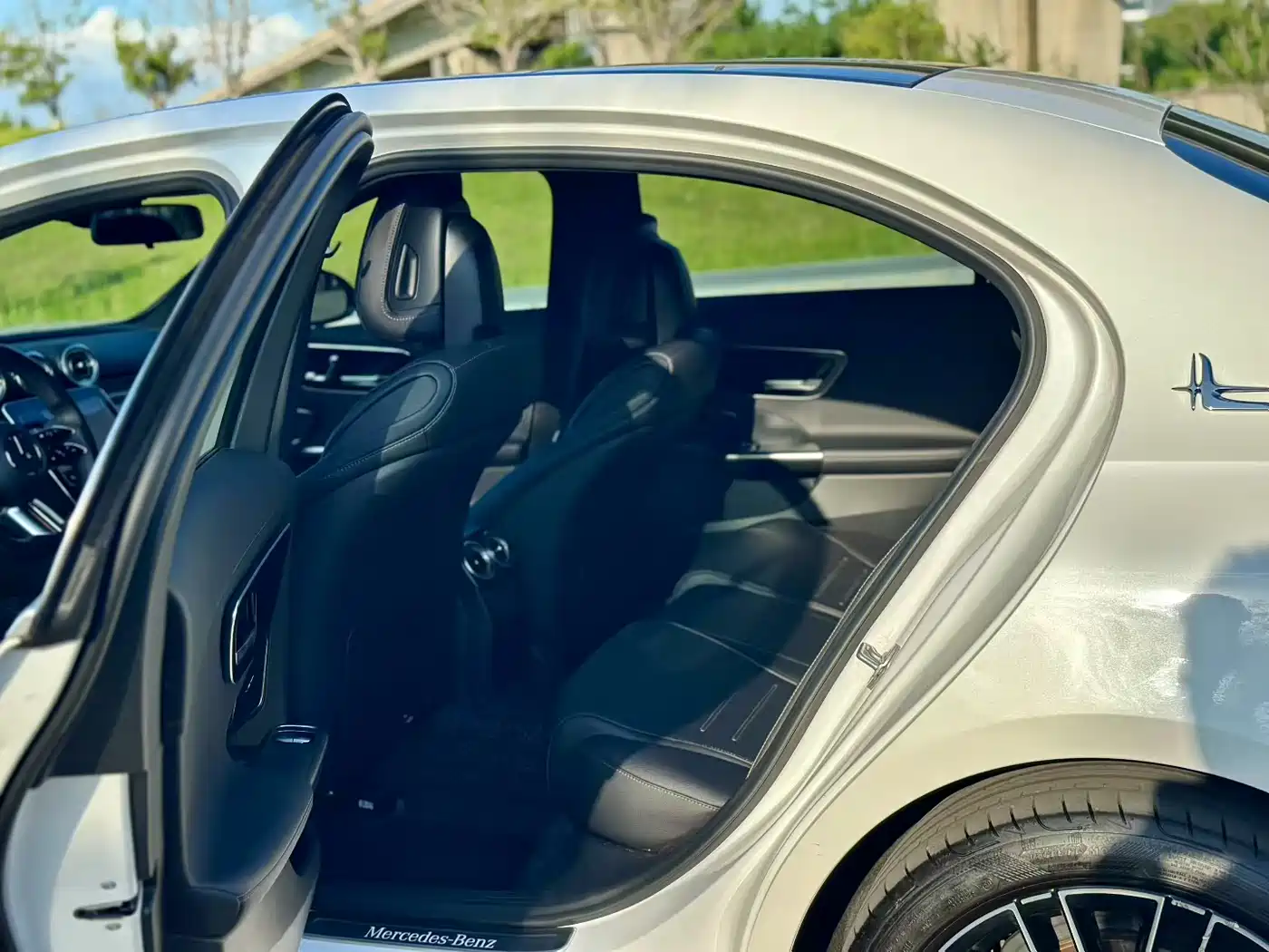 Mercedes-Benz C-Class 2023 Facelift C 260 L Sport Edition фото 14