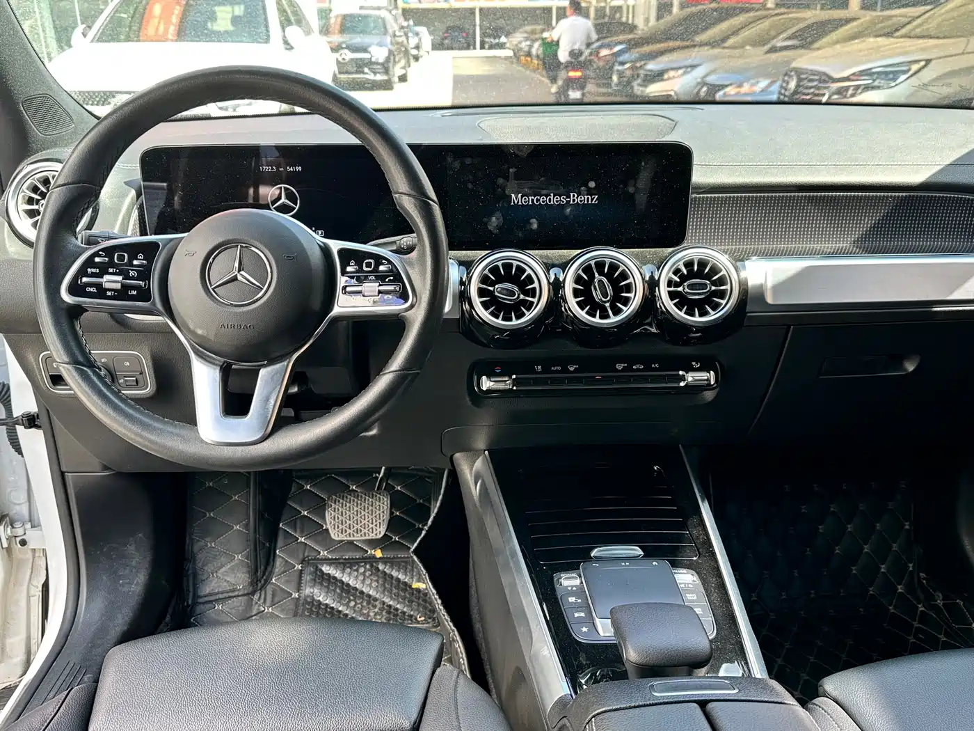 Mercedes-Benz GLB 2023 GLB 220 Dynamic фото 11