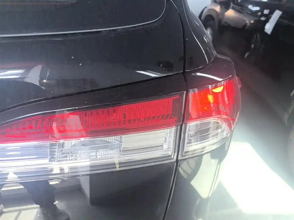 TOYOTA FENGLANDA