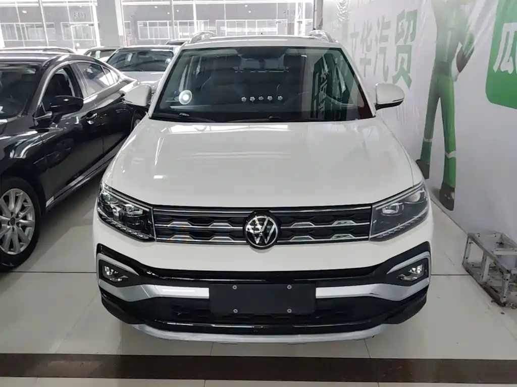 Фото 3 - Volkswagen T-Cross