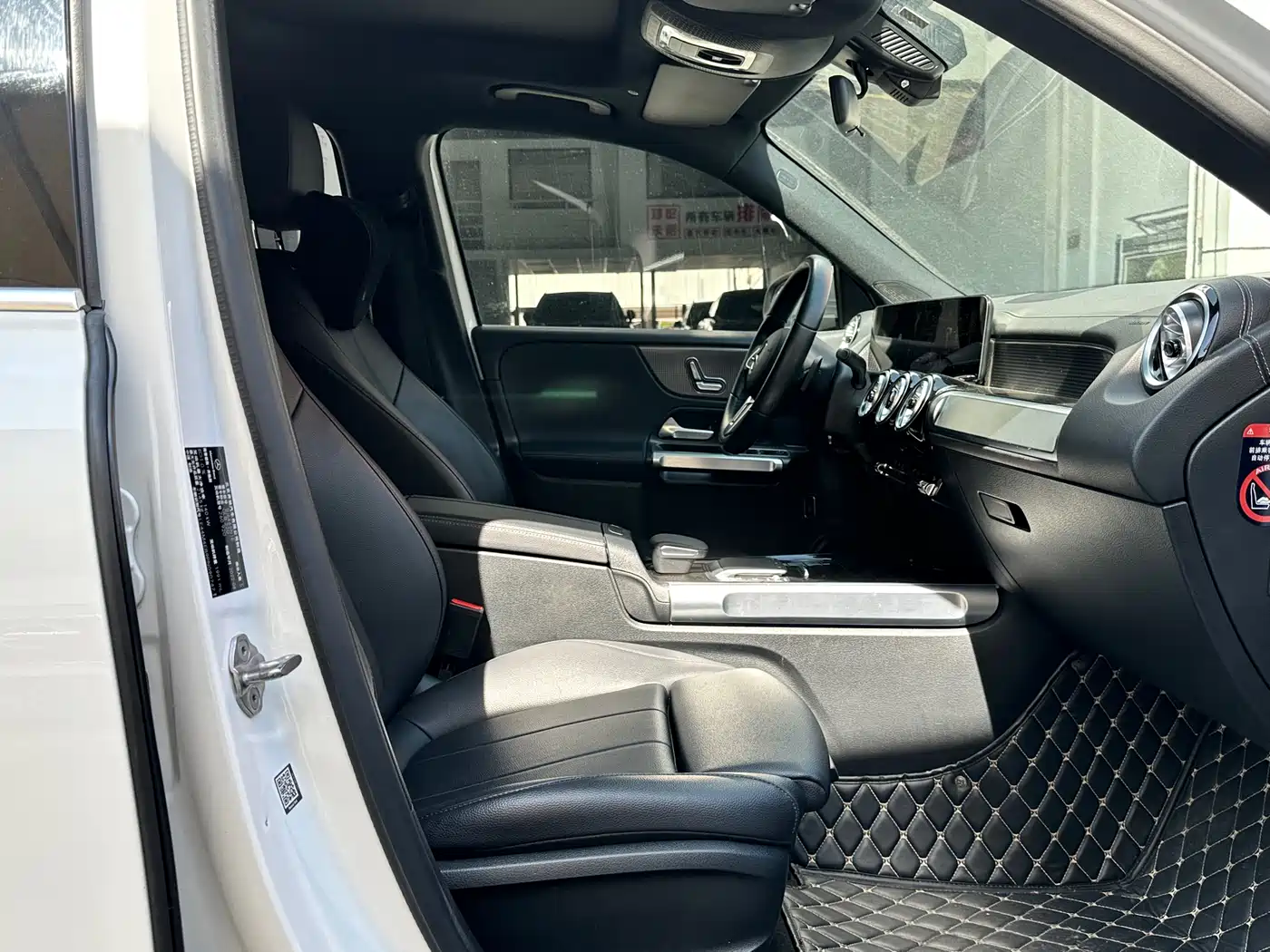 Mercedes-Benz GLB 2023 GLB 220 Dynamic фото 9