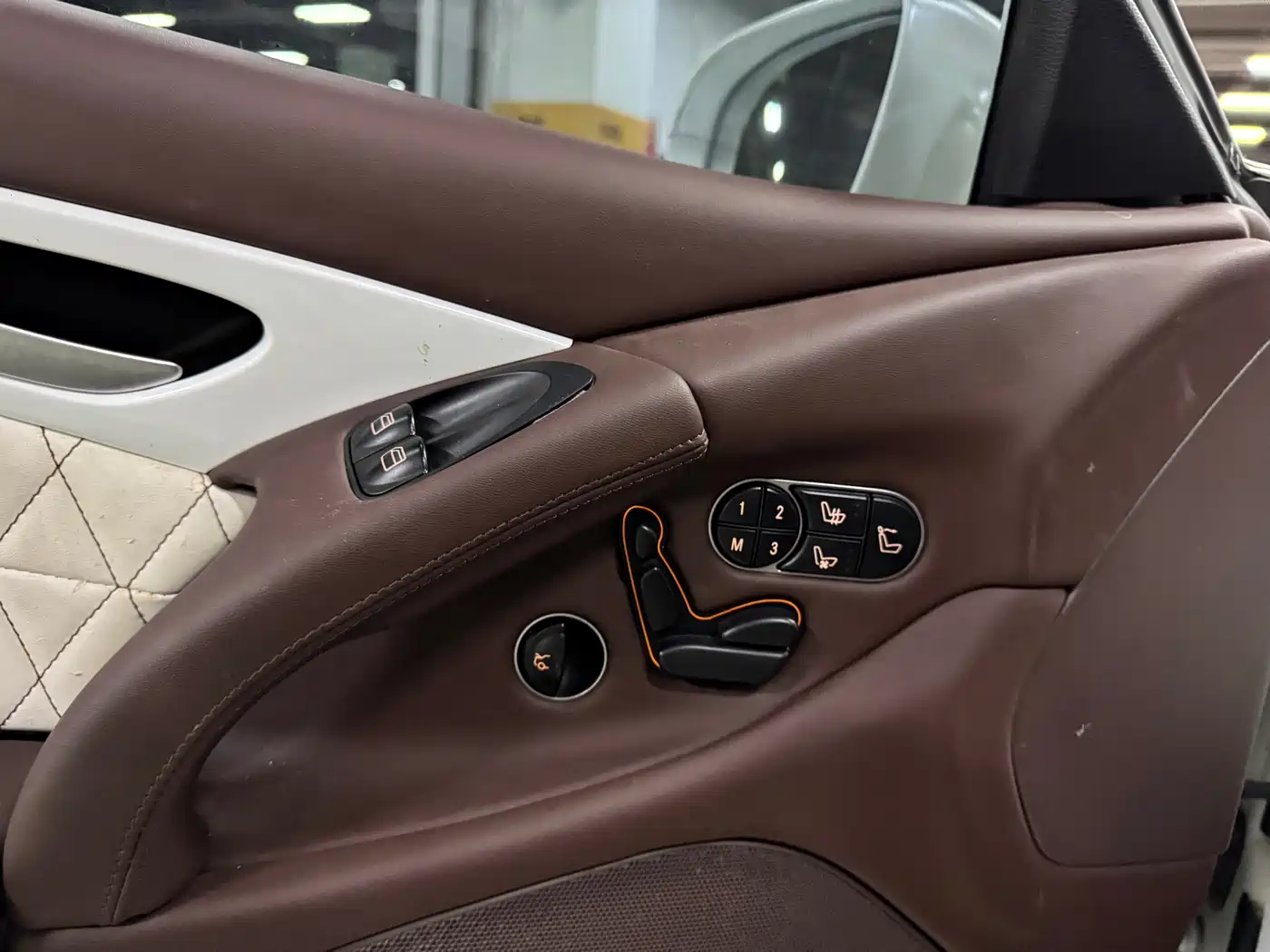Mercedes-Benz SL-Class 2008 SL 350 фото 8