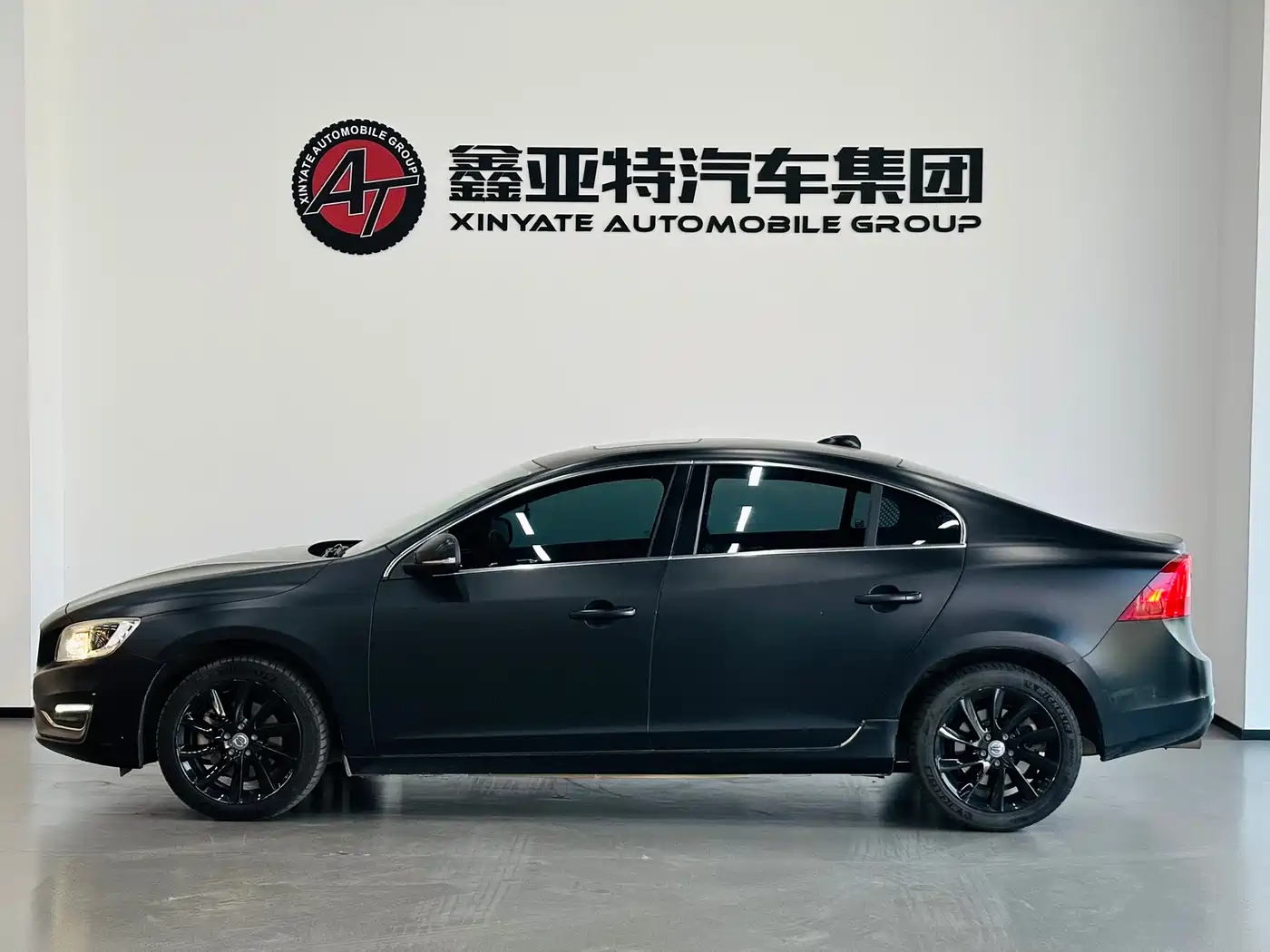 Фото 3 - Volvo S60