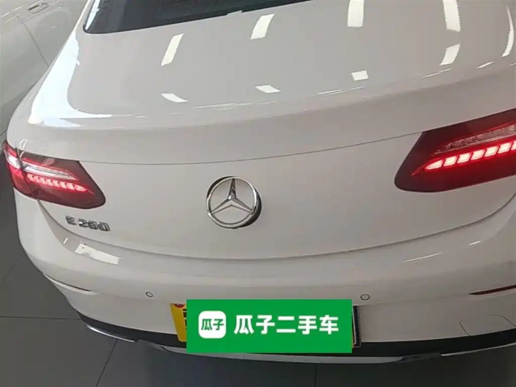 MERCEDES-BENZ E-CLASS (IMPORTED)
