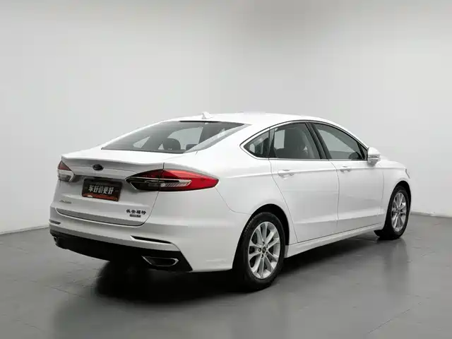 Ford Mondeo 2020 EcoBoost 180 Fashion — фото 2