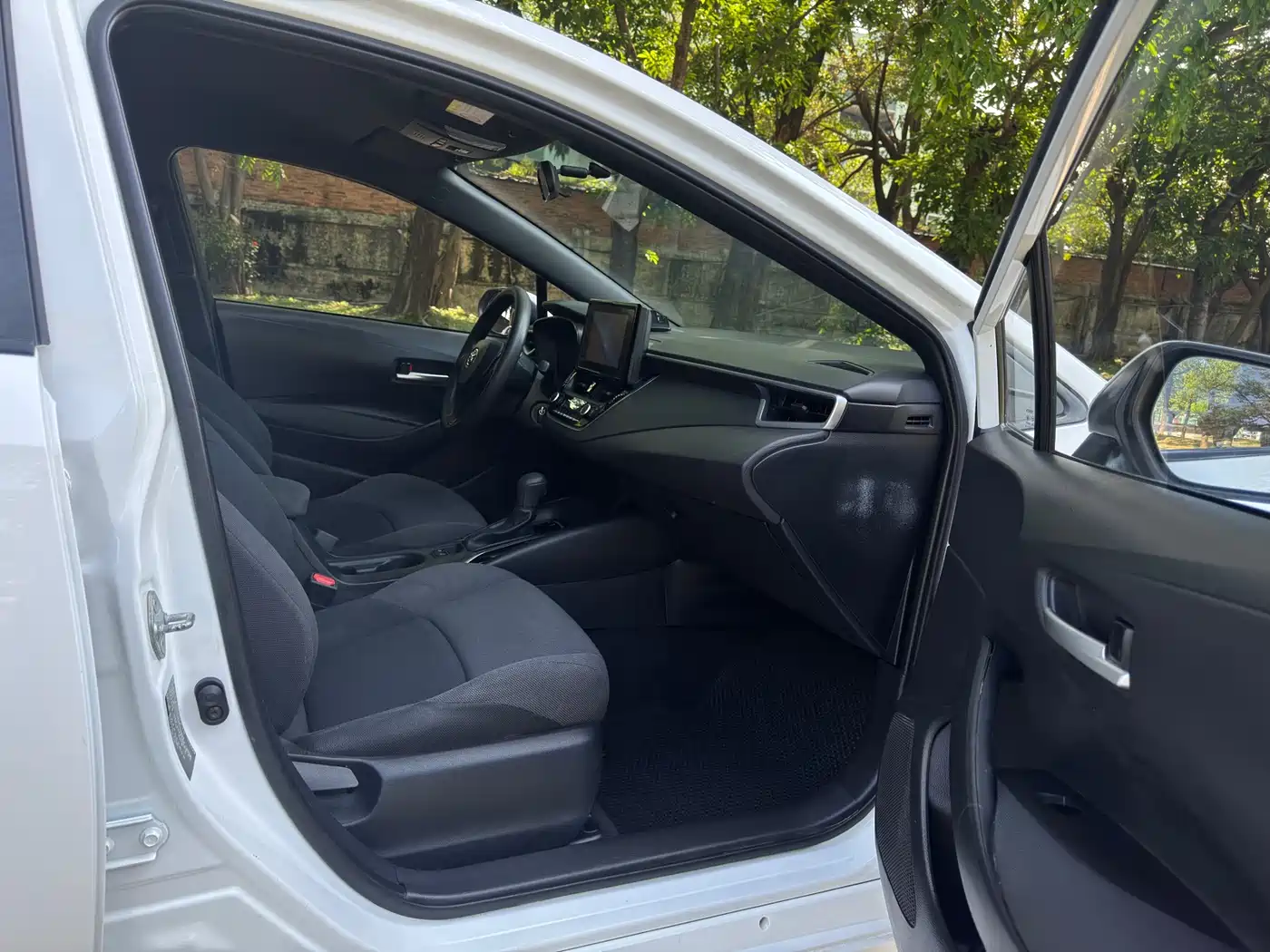 Toyota Levin 2022 TNGA 1.5L CVT Elite Edition фото 11
