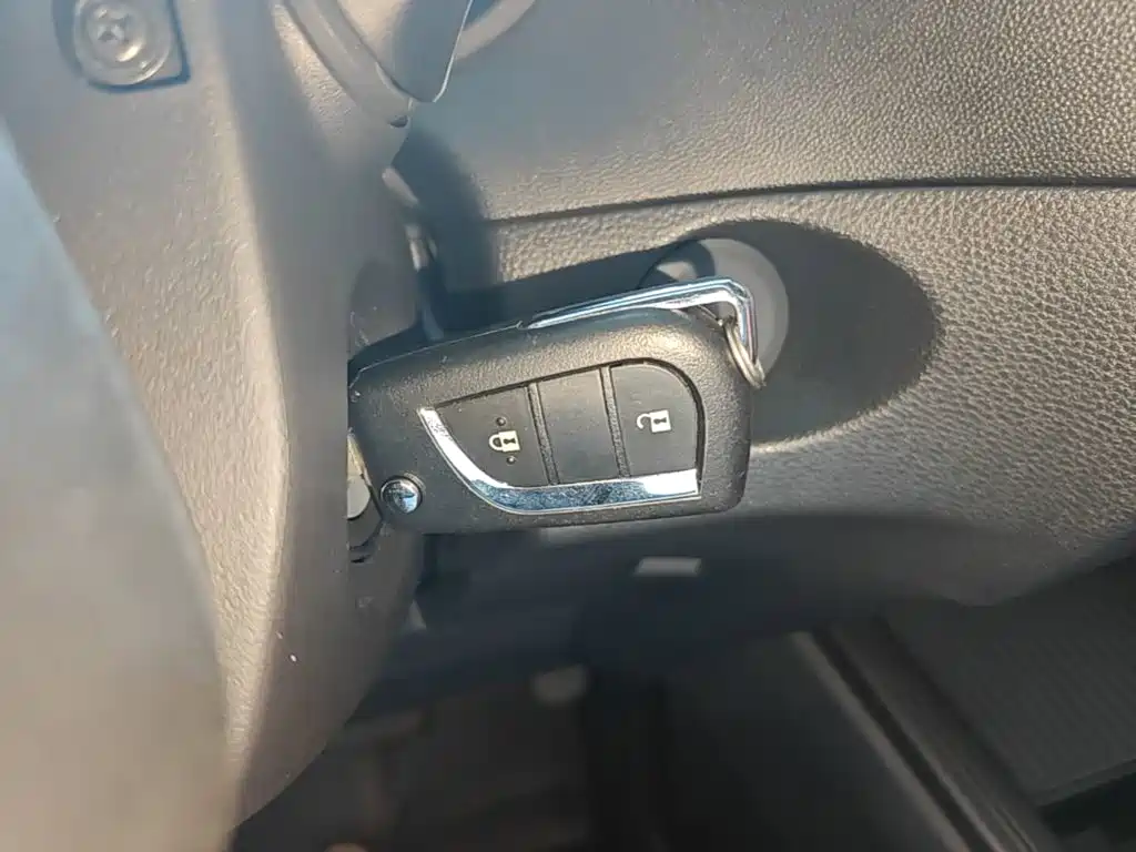 Toyota Corolla Cross 2026 2025 2.0L Pioneer Edition